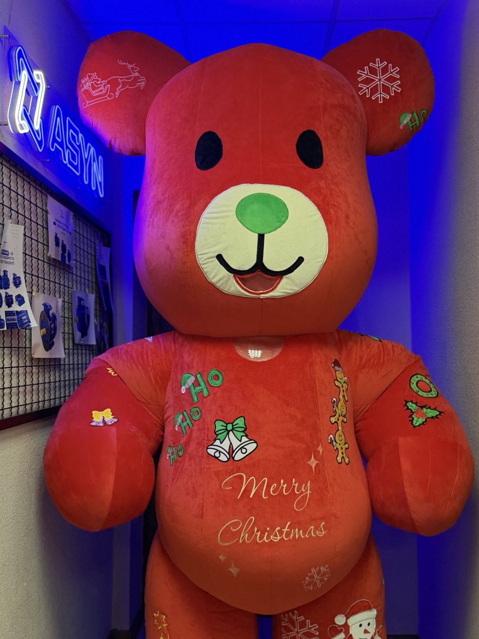 Inflatable Chrismas Bear Mascot with custom embroidery
