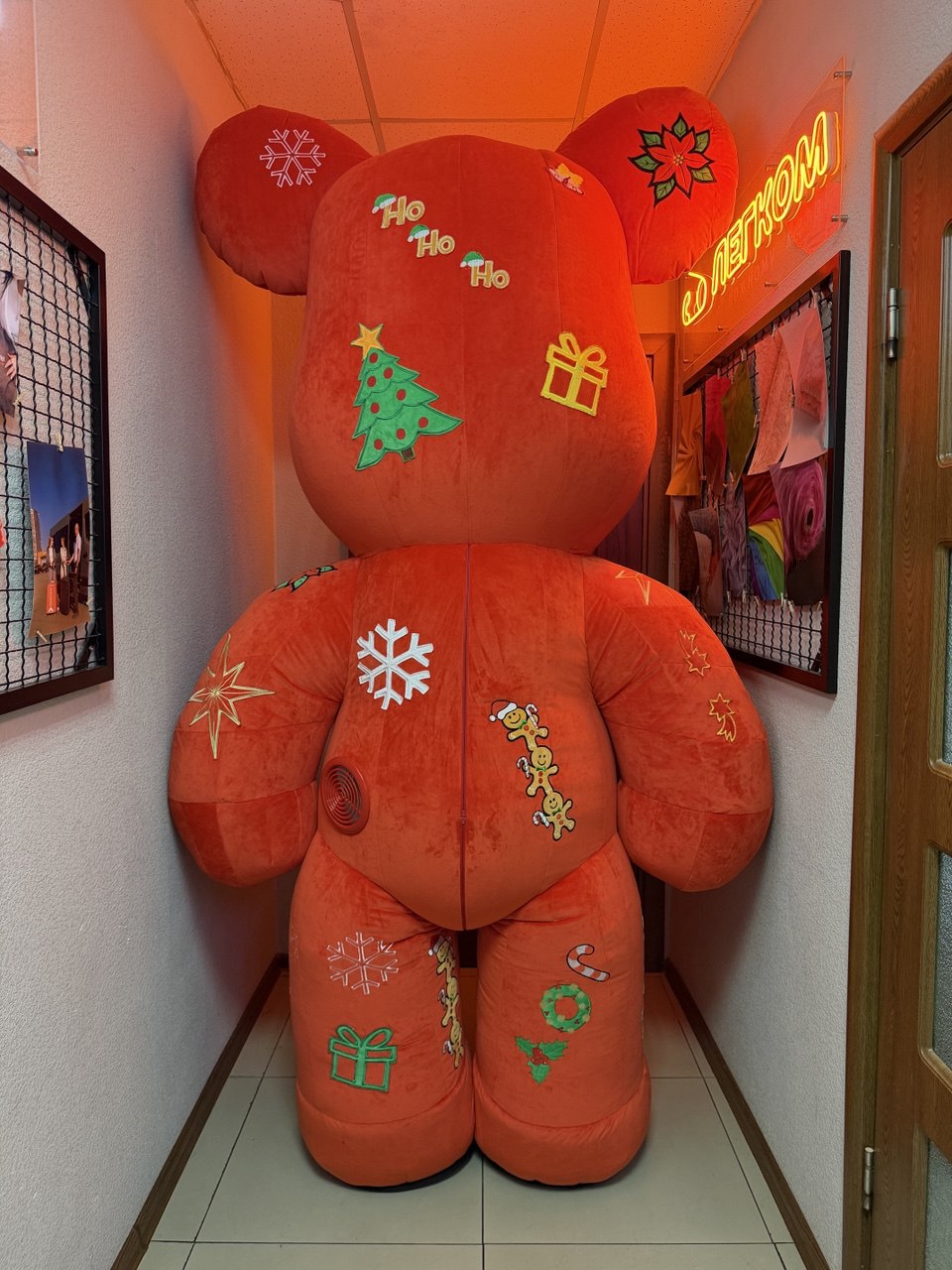 Inflatable Chrismas Bear Mascot with custom embroidery