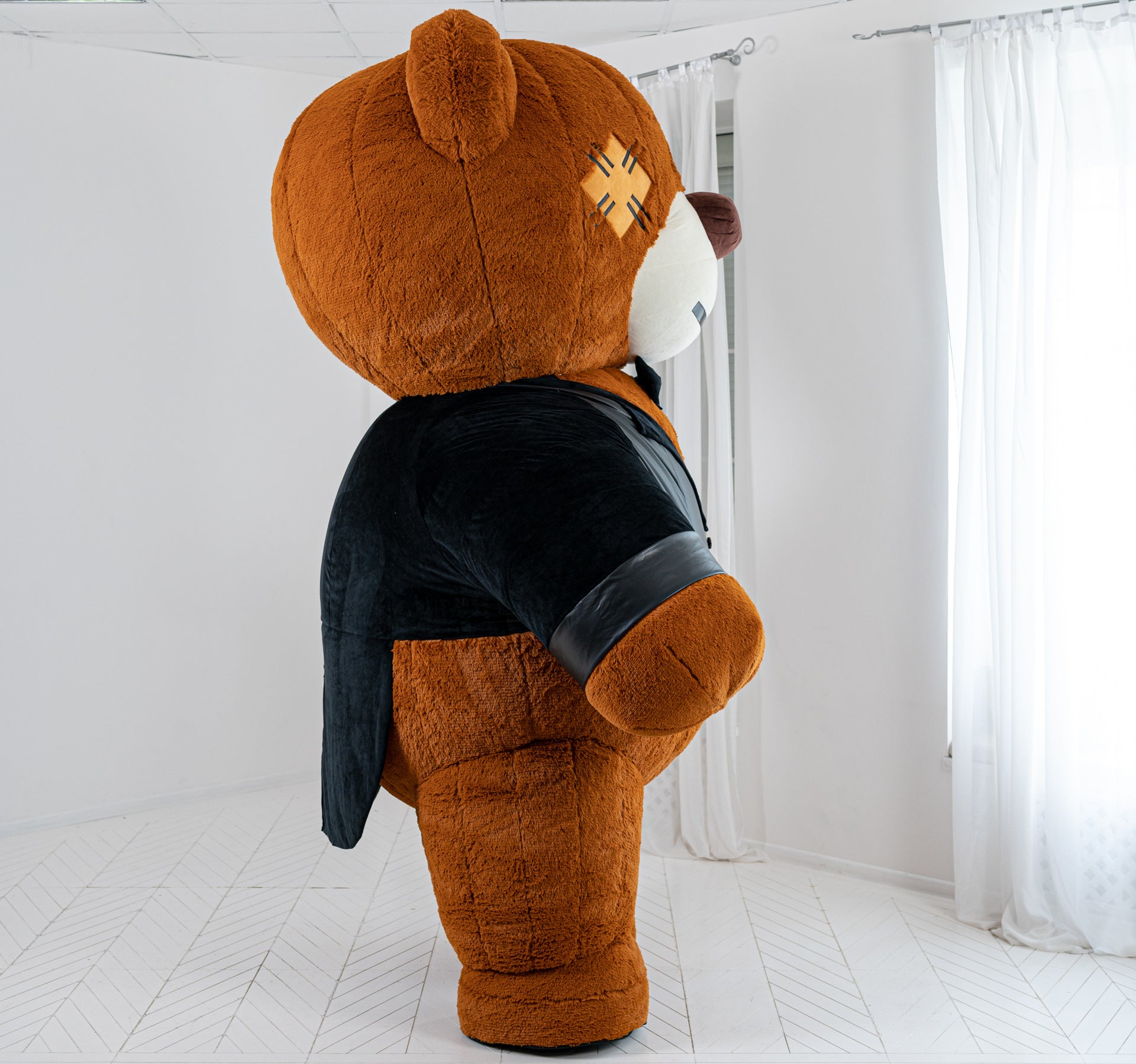 Inflatable Teddy Bear Mascot in Pro clothes