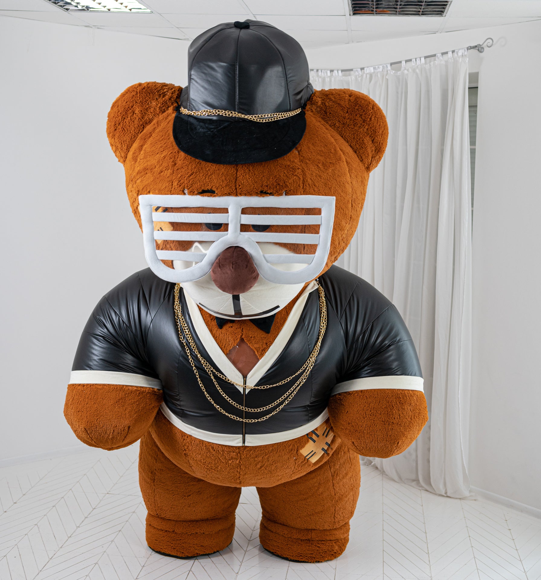 Inflatable Teddy Bear Mascot in Pro + clothes