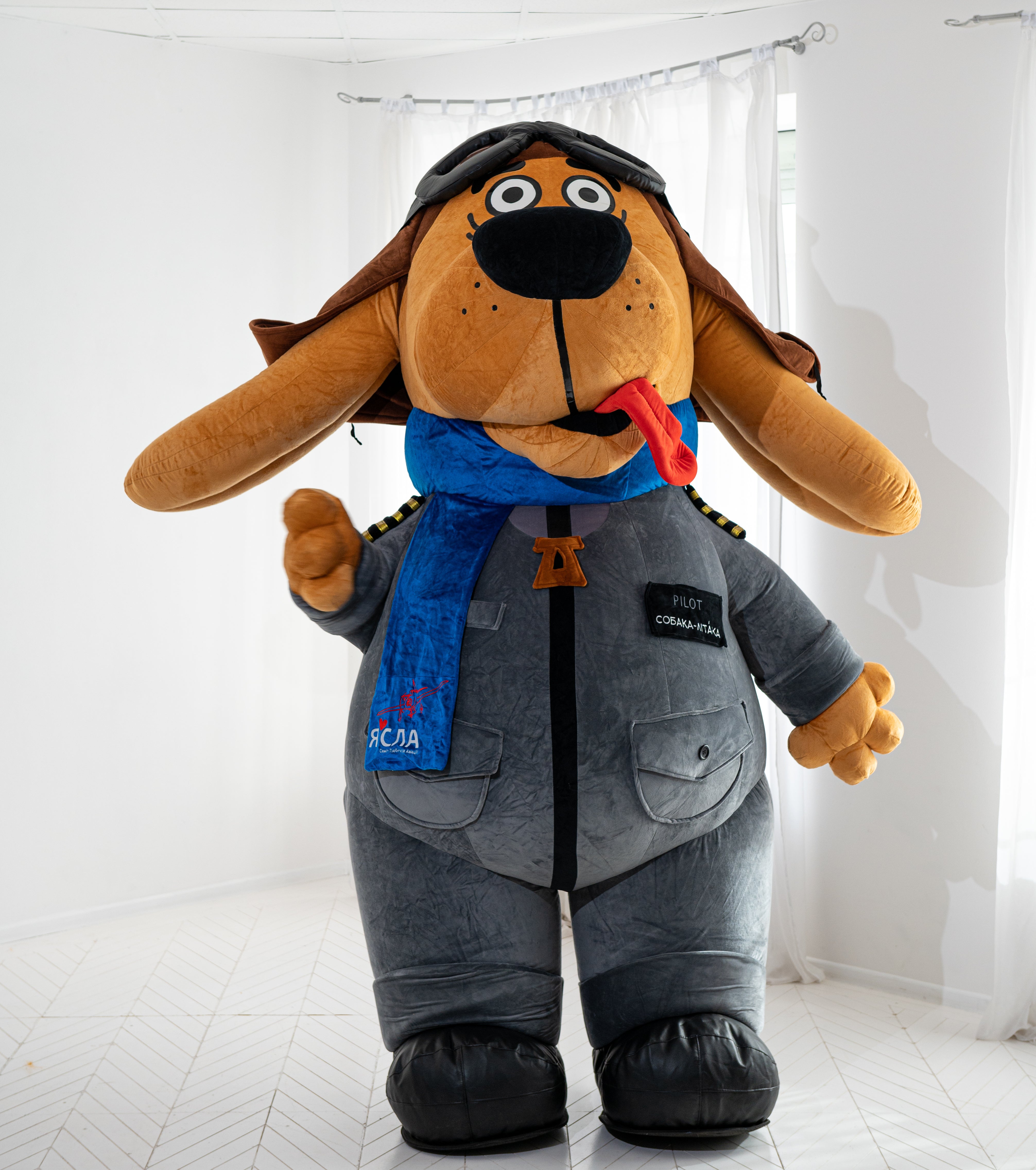 Inflatable Dog the pilot Mascot