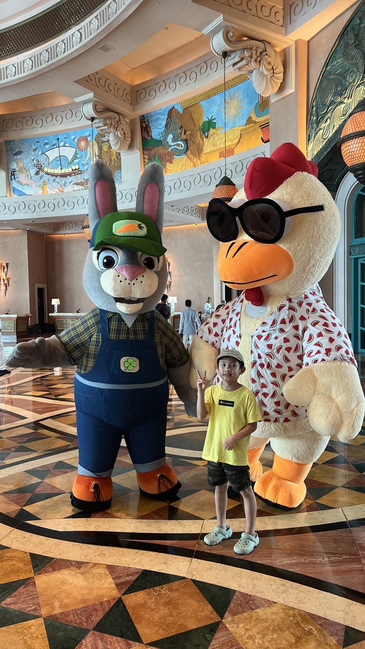 Inflatable Chick in T-Shirt Mascot