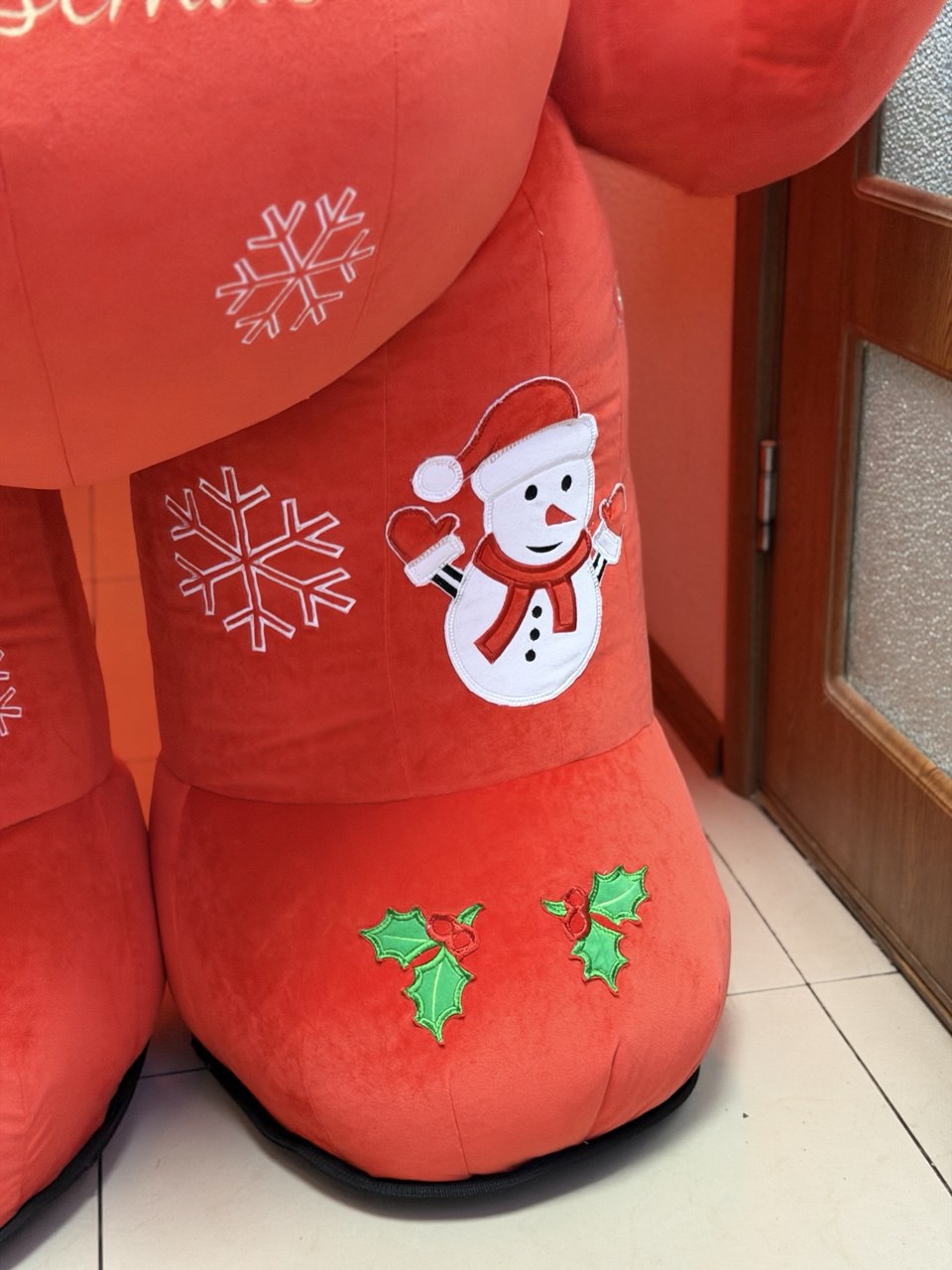 Inflatable Chrismas Bear Mascot with custom embroidery