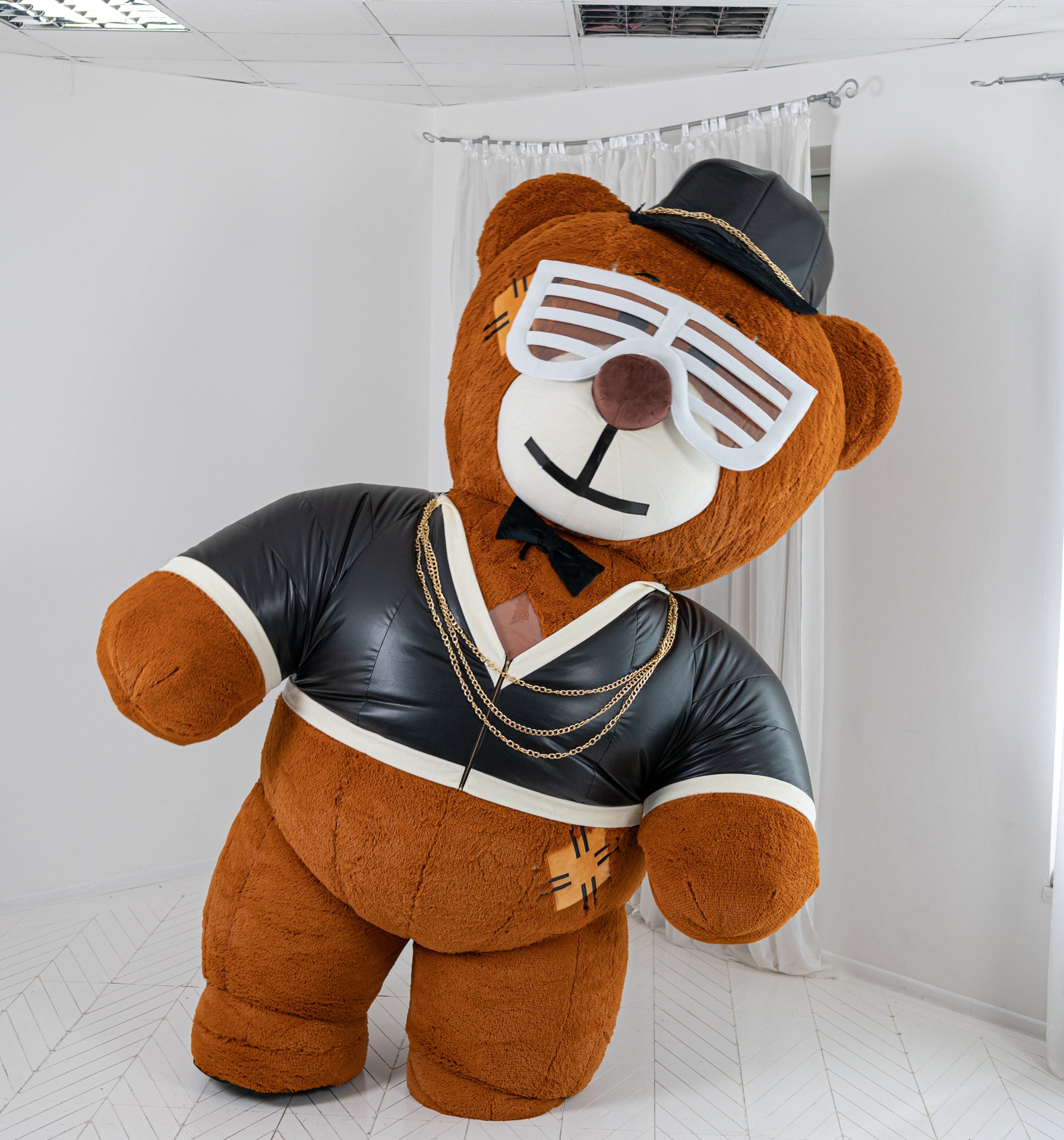 Inflatable Teddy Bear Mascot in Pro + clothes