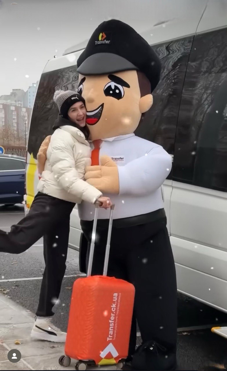 Inflatable The Driver / Pilot Man Mascot Costume