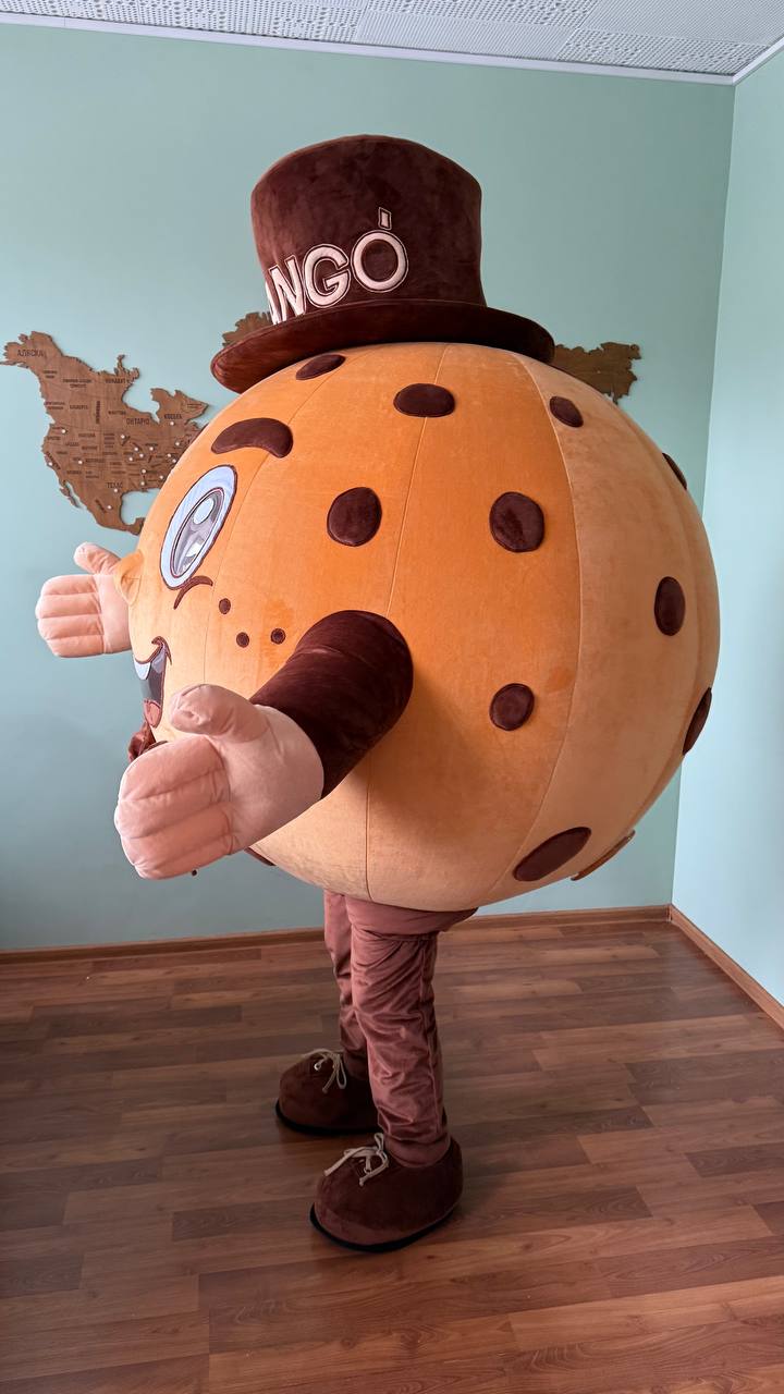 Inflatable  Brioche Mascot