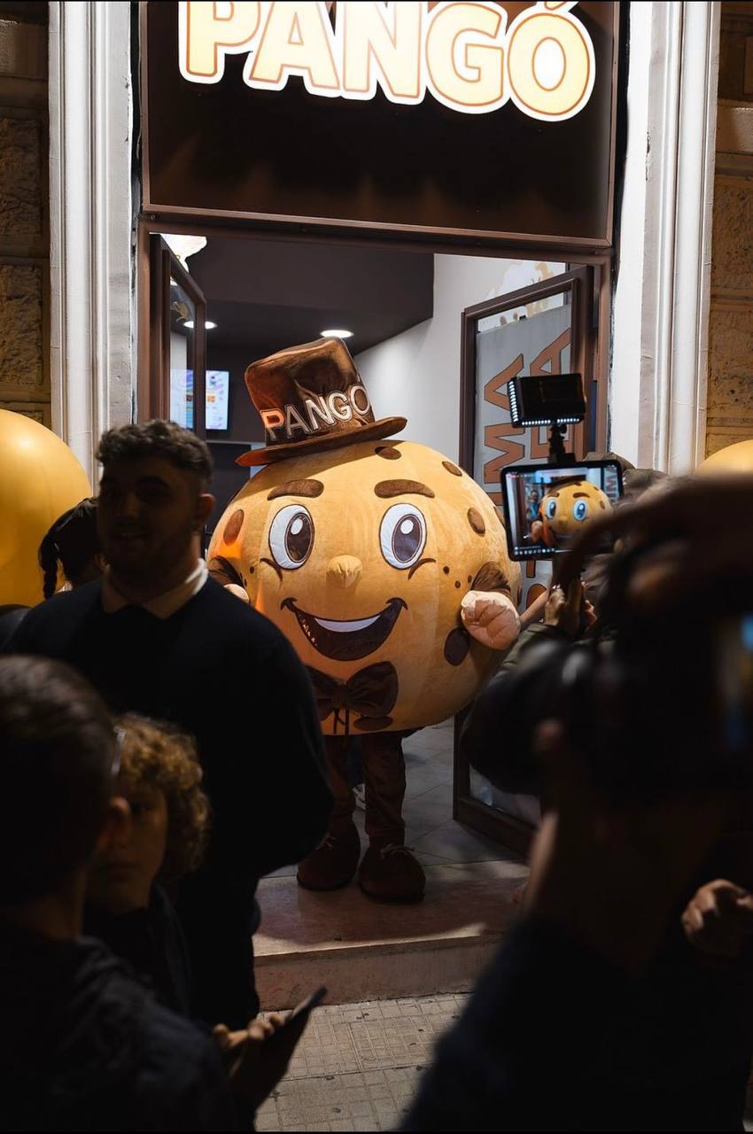 Inflatable  Brioche Mascot